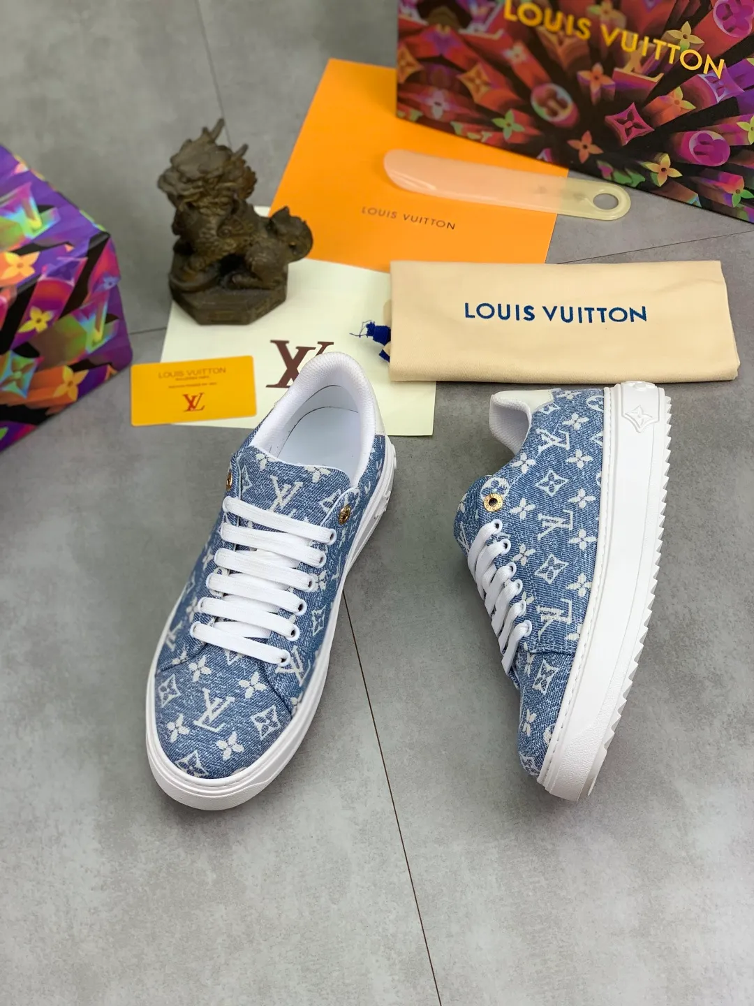 Men's men's shoes💰P520💰[New model]🆘High quality cowhide [Louis Vuitton]LV official website latest model🎁casual and fashionable men's shoes👟hot style💥simple and elegant style, exclusive for trendy men. Unique official website latest brand elements👑original decoration, fashionable and generous, the fabric is made of original denim➕comfortable and breathable mesh lining➕cow leather feet ✅The official website specifies wear-resistant casual outsole, the classic model is taken in real life🎬Color: 6️⃣colors available😍Number of codes: 38-44 Full set of packaging